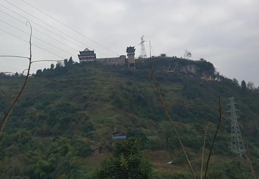 四川乐山多宝寺景点介绍1