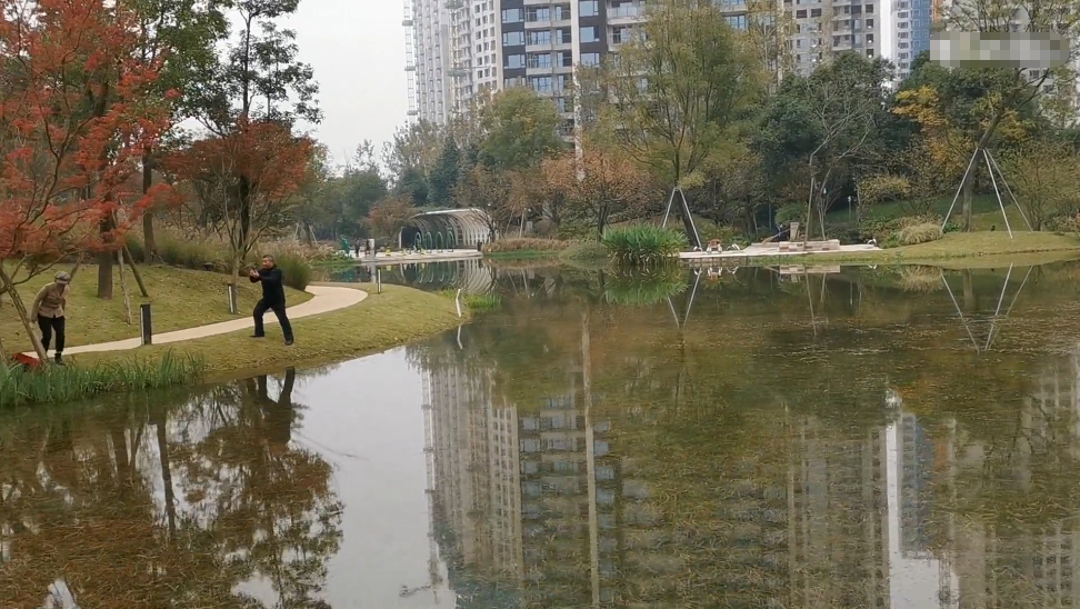 四川成都红石公园景点介绍1