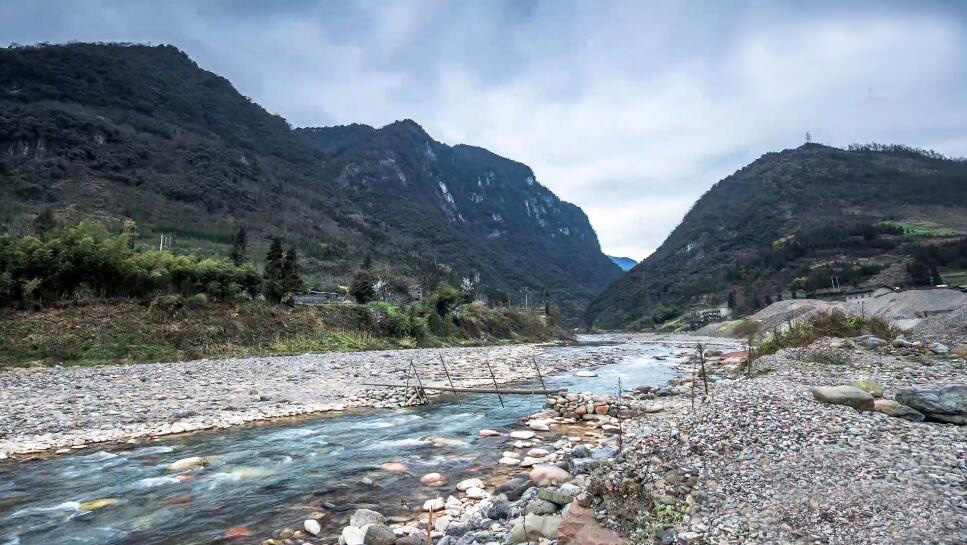 四川雅安牛背山风景区(中国最大观景平台)景点介绍1