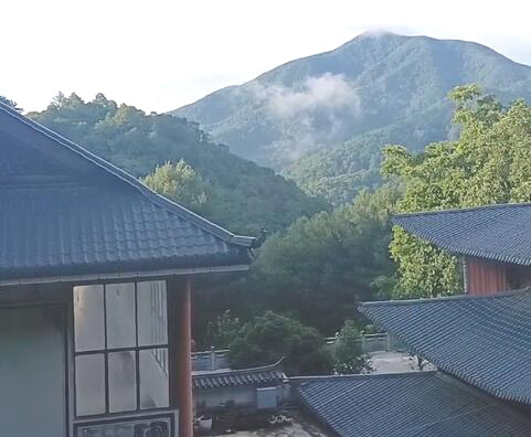 云南大理景点宝台山金鸡阁景点介绍1