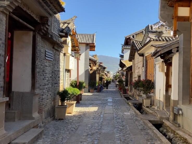 云南昭通景点龙安瘦石山摩崖景区景点介绍1