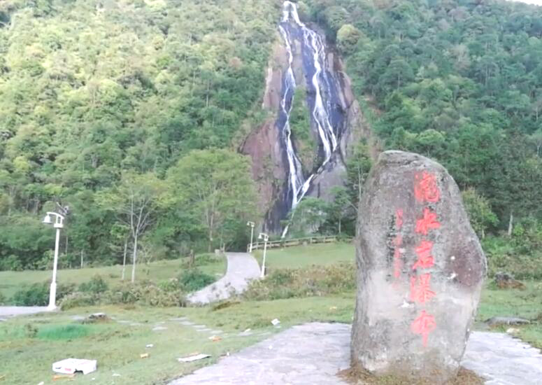 云南临沧景点千米国画长廊景观景点介绍1