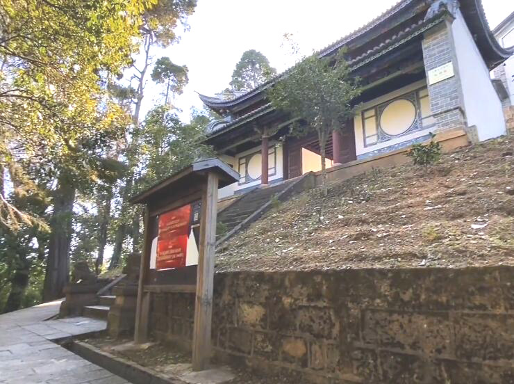 云南大理景点巍宝山古建筑斗姆阁景点介绍1