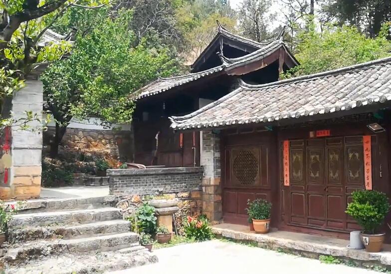 云南临沧景点红龟山塔(红龟山文笔塔)景点介绍1