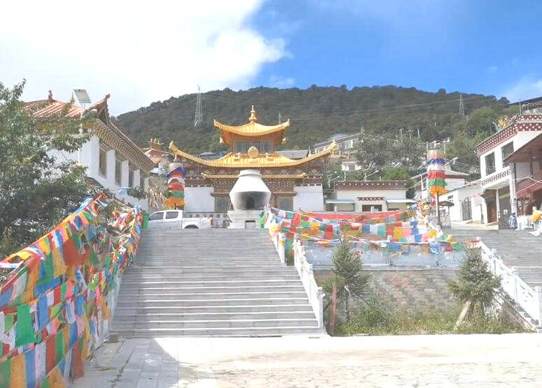 云南昆明景点九乡雄狮厅风景名胜区景点介绍1