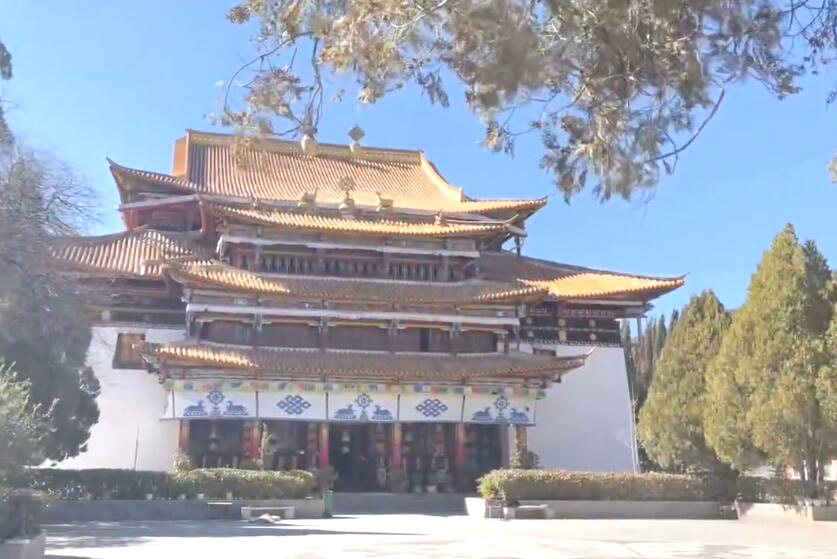 云南大理景点大理南涧白云寺景点介绍1