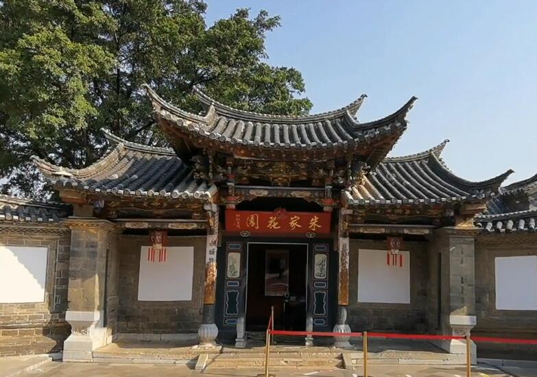 云南丽江景点丽江宝山石头城景点介绍1