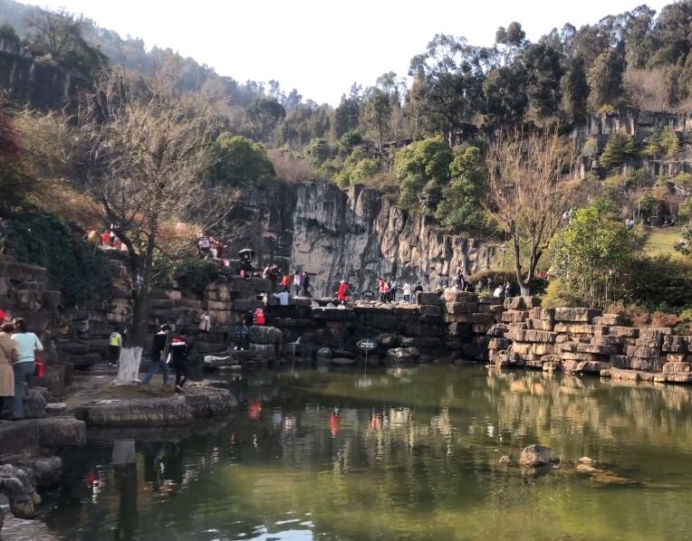 云南曲靖景点河滨景观园(河滨公园)景点介绍1