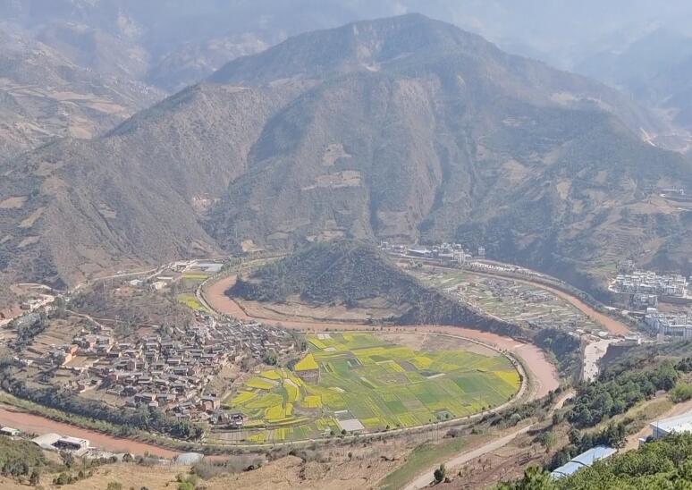 云南大理景点云龙天然太极图景点介绍1