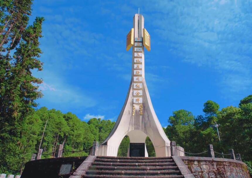 云南怒江景点片马抗英纪念碑景点介绍1