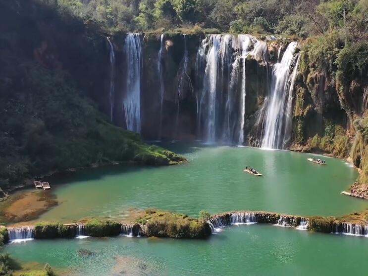 云南曲靖景点九龙瀑布群景点介绍1