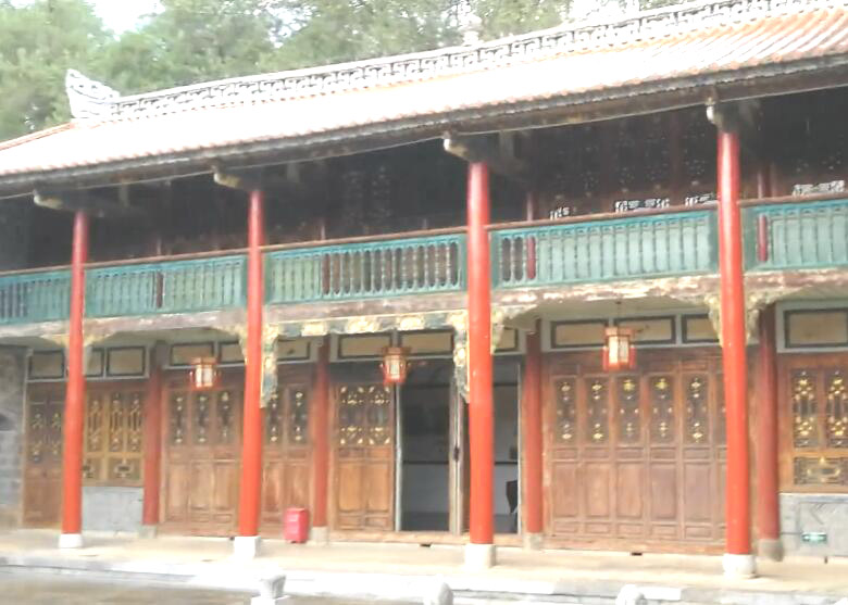 云南昆明景点白邑坝子青龙潭景区景点介绍1