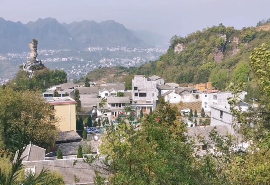 云南迪庆景点梅里雪山雨崩村景点介绍1