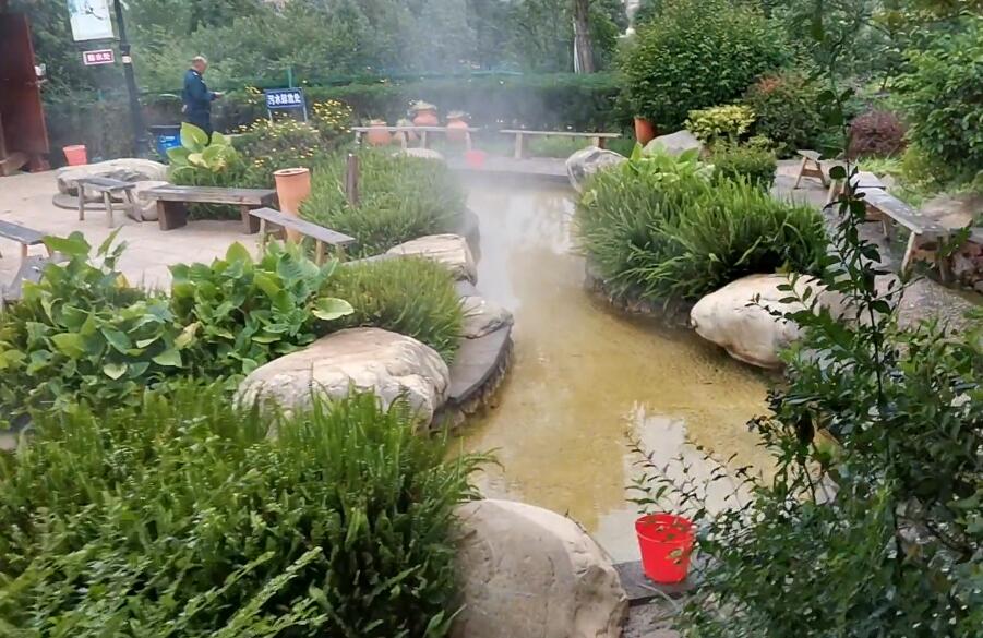 云南曲靖景点三宝温泉度假区景点介绍1