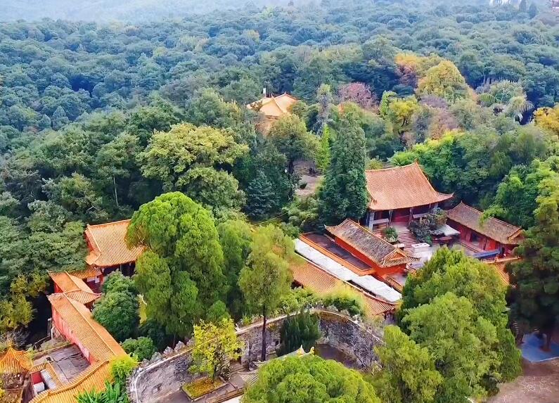 云南昆明景点百花公园景点介绍1