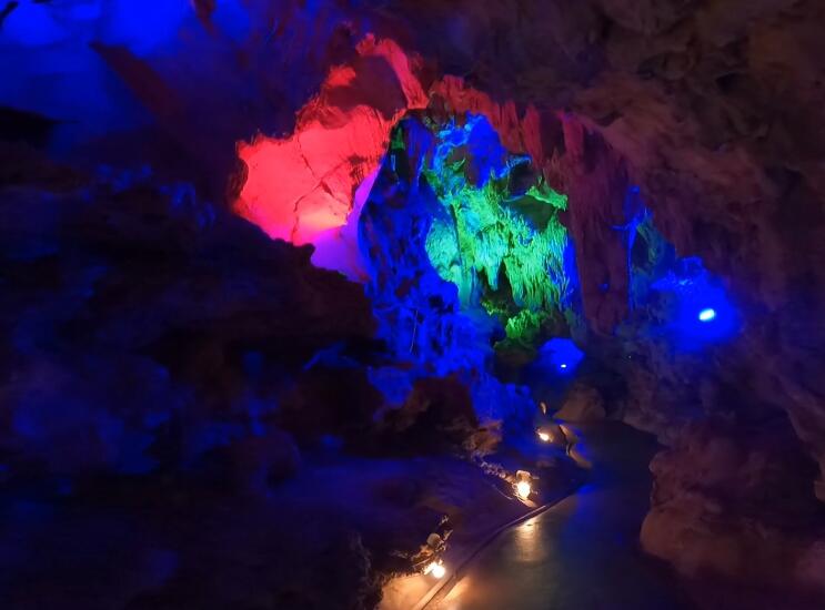 云南曲靖景点天生洞风景区景点介绍1