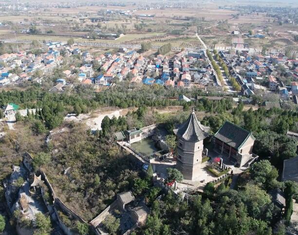 河南鹤壁景区大伾山太极宫景点介绍1