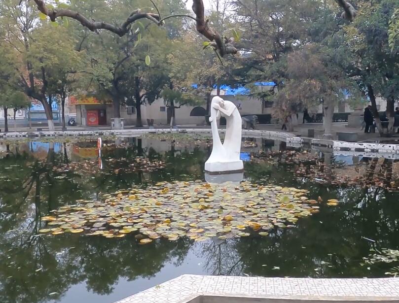 河南焦作景区神农山三皇殿景点介绍1