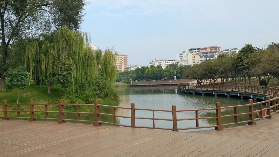 河南南阳景区人民公园景点介绍1