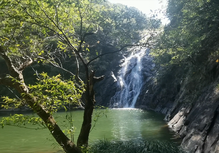 河南信阳景区白龙潭风景区景点介绍1