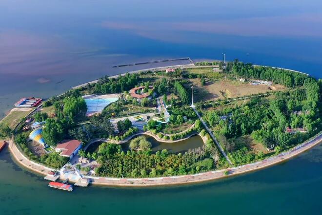 河南济源景区西滩岛水世界景点介绍1