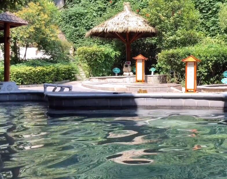 河南洛阳景区凤翔温泉景点介绍1