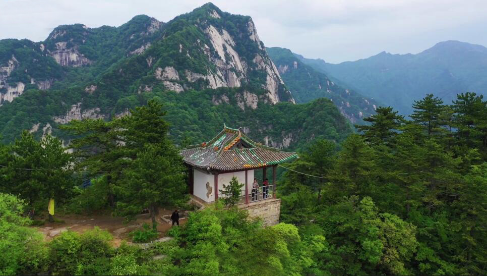 河南洛阳景区白云山小镇景点介绍1