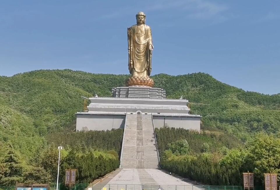 河南平顶山景区中原大佛(国家5A级)景点介绍1