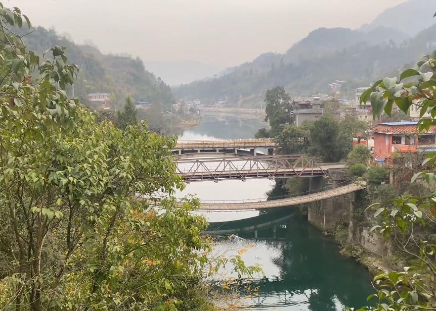 贵州黔东南景点:重安三朝桥景点介绍1