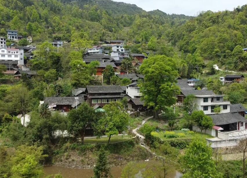 贵州黔南州景点:大七孔山神峡景点介绍1