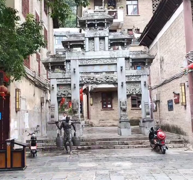 贵州黔东南景点:四方井巷景点介绍1