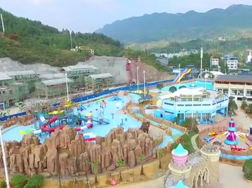 贵州贵阳景点:天河潭钙化滩瀑布群景点介绍1