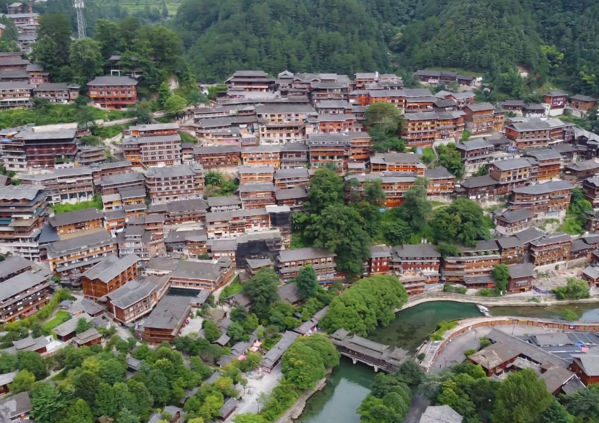 贵州黔东南景点:西江千户苗寨(国家4A级)景点介绍1