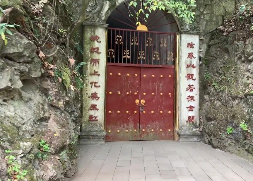 贵州贵阳景点:阿哈湖湿地公园白龙洞景点介绍1