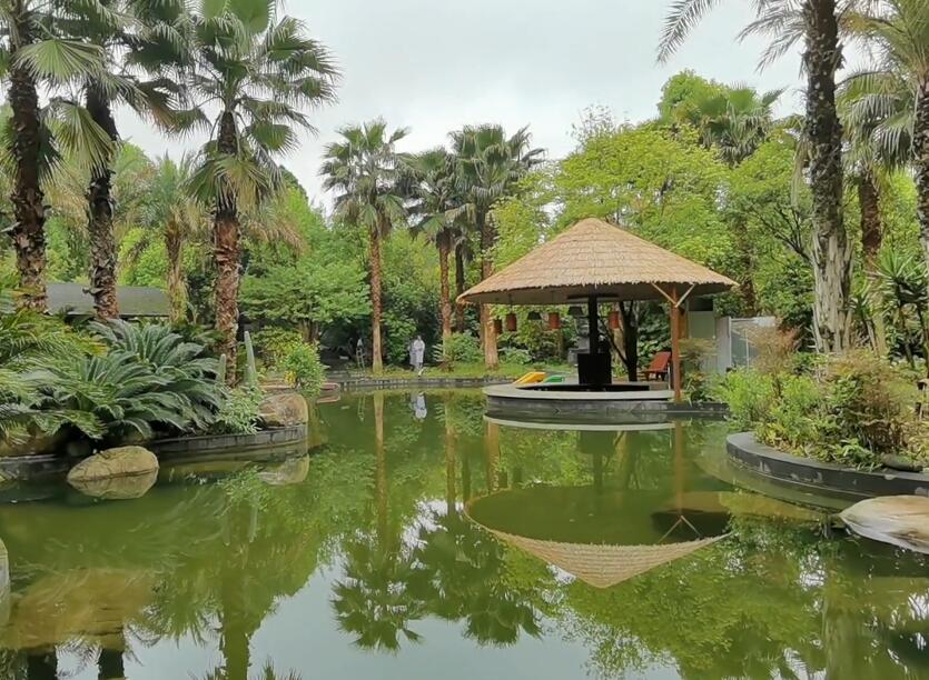 贵州黔南州景点:斗篷山温泉度假区景点介绍1