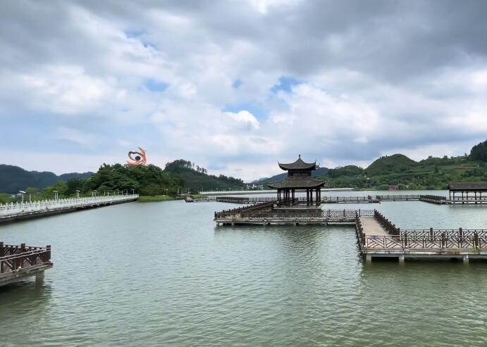 贵州贵阳景点:泉湖公园景点介绍1