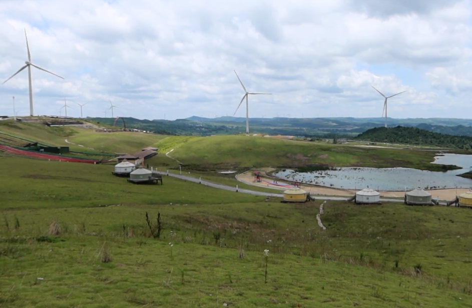 贵州黔南州景点:龙里大草原(国家3A级)景点介绍1