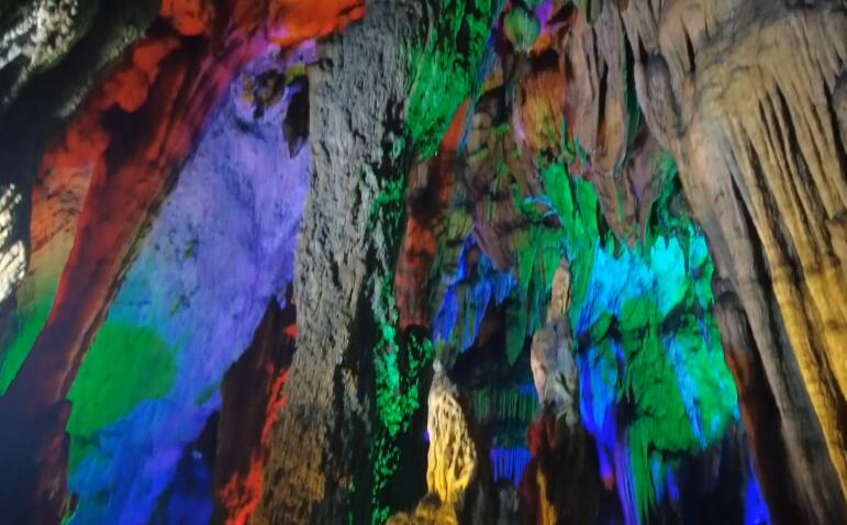 贵州贵阳景点:盘龙洞旅游区景点介绍1