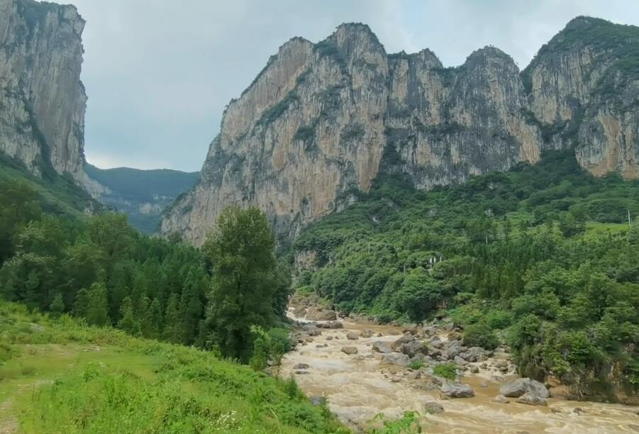 贵州六盘水景点:月照养生谷景点介绍1