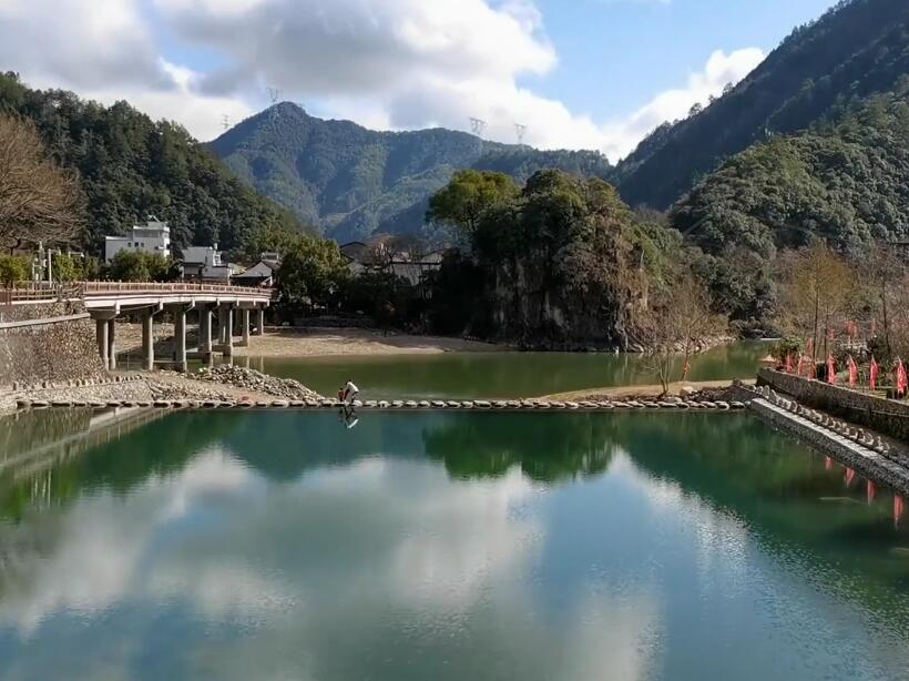 浙江金华温泉萤石博物馆景点介绍1