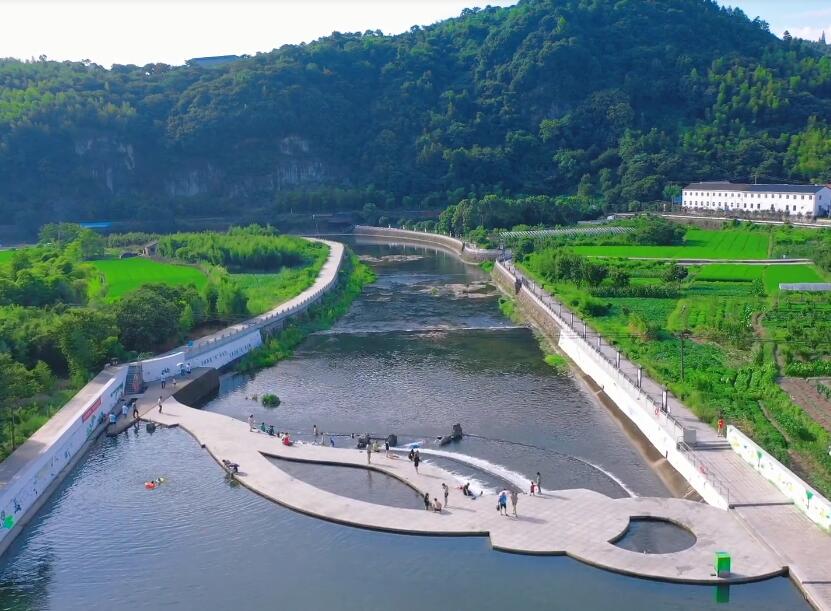 浙江绍兴陈溪风情小镇石笋山景点介绍1