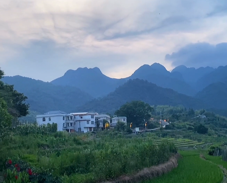 福建龙岩睡美人风景区景点介绍1