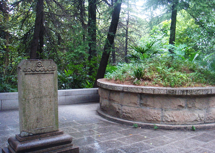 江苏南京辛亥革命阵亡将士人马冢景区景点介绍3