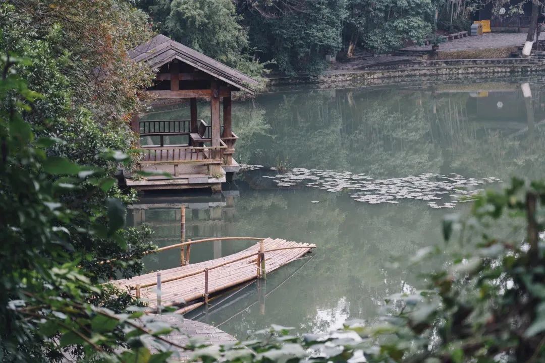 江苏无锡善卷洞国山碑景点介绍2