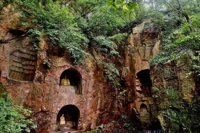 江苏南京牛首山摩崖石刻景点介绍2