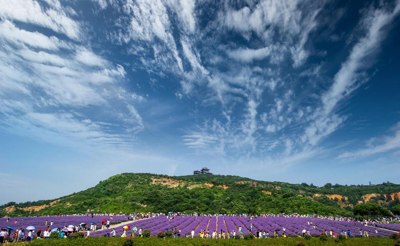 江苏无锡雪浪山太湖第一漂景点介绍2