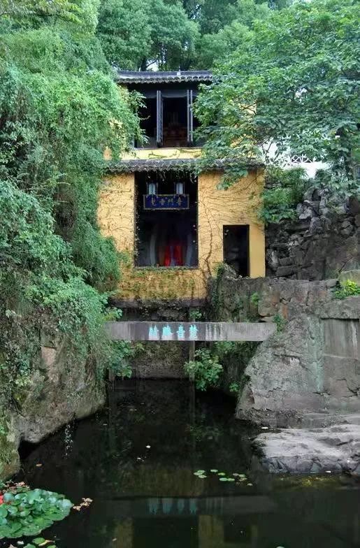 江苏苏州上方山石佛寺景点介绍2