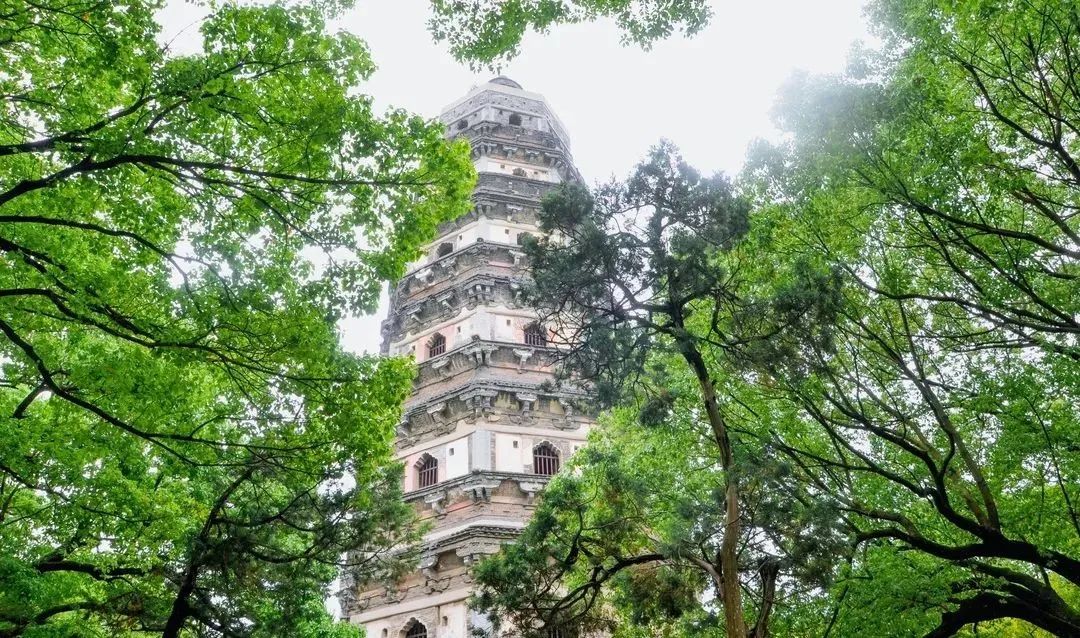 江苏徐州艾山铁佛寺景点介绍1