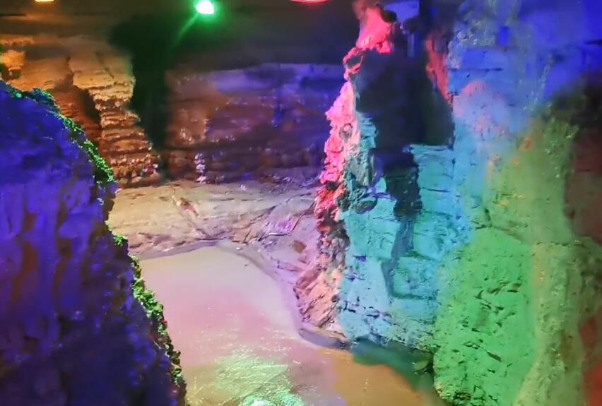 山东枣庄龟山望龙洞景点介绍1