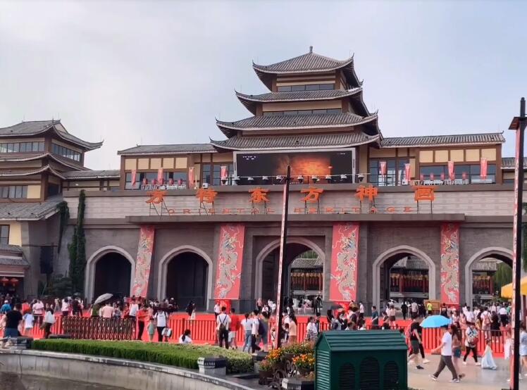 山东济南济南方特东方神画景点介绍1